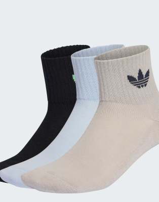 adidas Originals - 3 Paar mittelhohe Crew-Socken in Crystal Sky / Schwarz / Grey Two-Blau