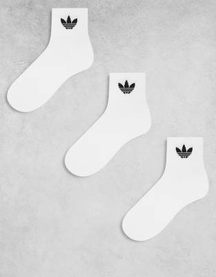 adidas Originals 3 pack ankle socks in white