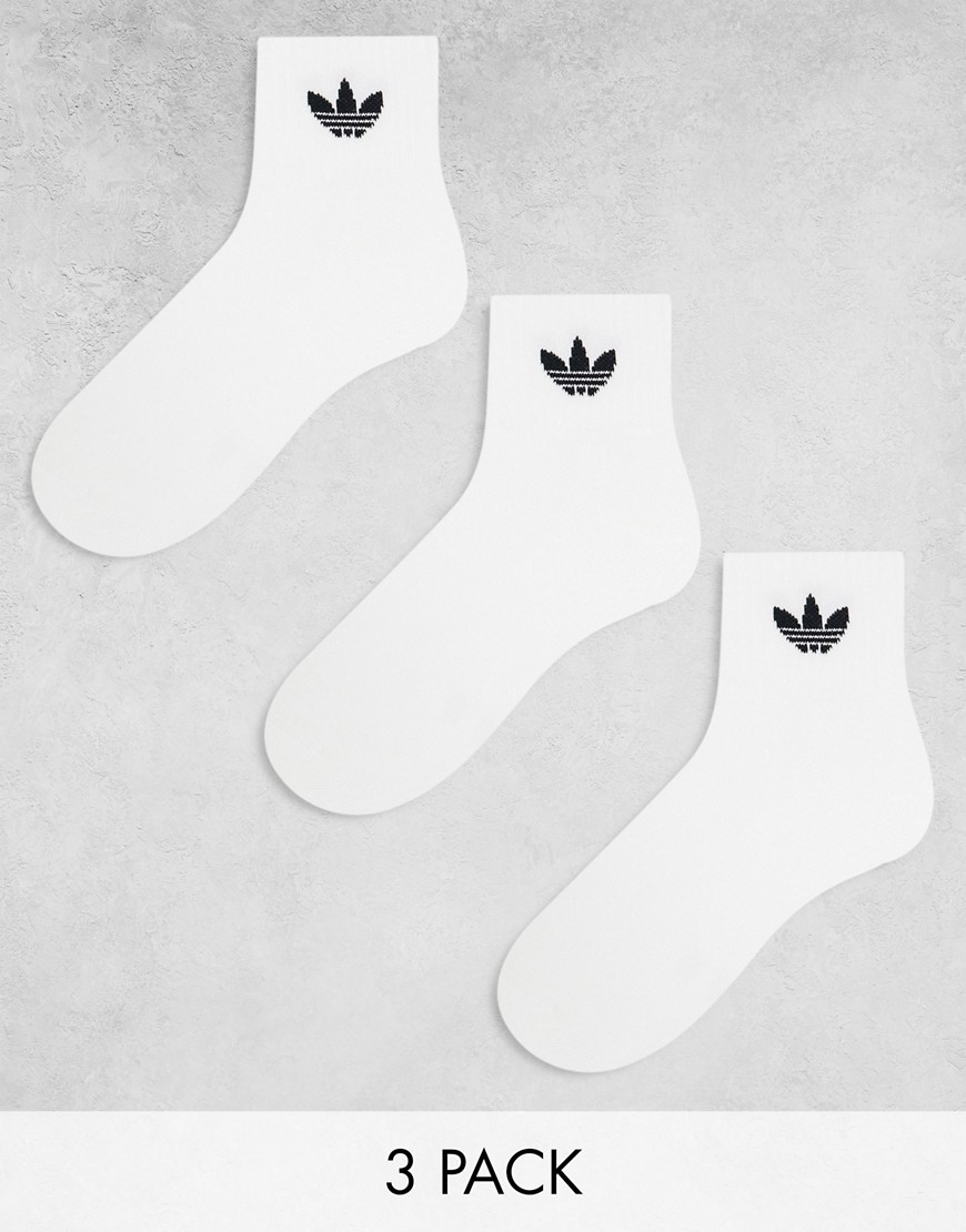 adidas Originals 3 pack ankle socks in white