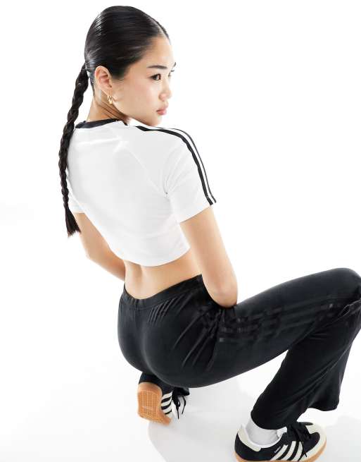 Tシャツ・カットソー [ADIDAS] BABY JERSEY CROP TOP adidas Originals 3 stripe baby cropped T-shirt in white | ASOS