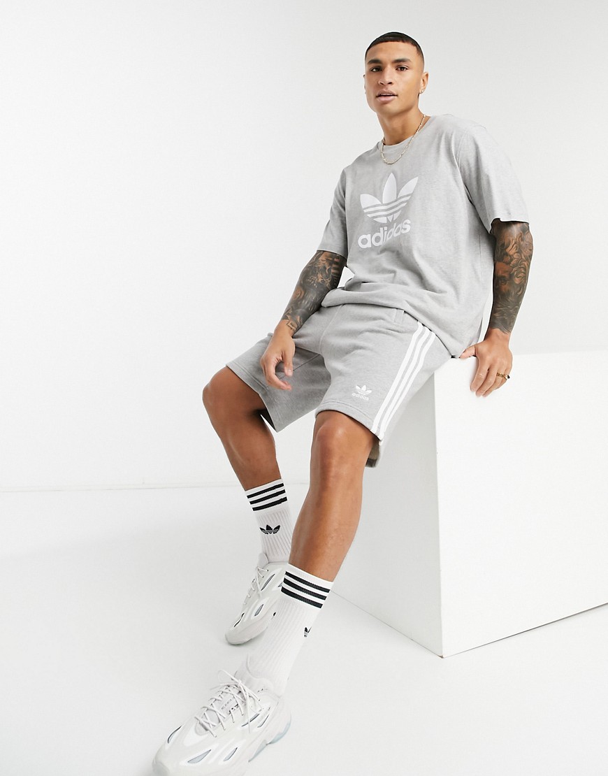 Adidas Originals 3-stripe short in grey