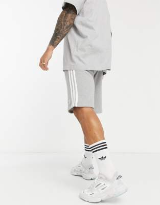 short adidas originals 3 stripes