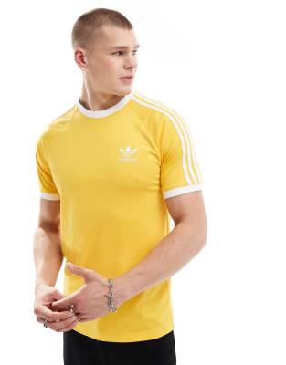 3 Stripes T-shirt in bold gold