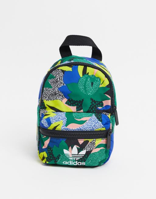 Adidas originals best sale 3d trefoil backpack