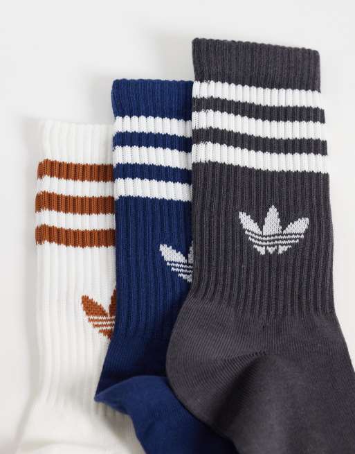 adidas Originals 3er-Pack Crew-Socken mit drei Streifen in Schwarz, Marineblau und Weiß, 3 von 3