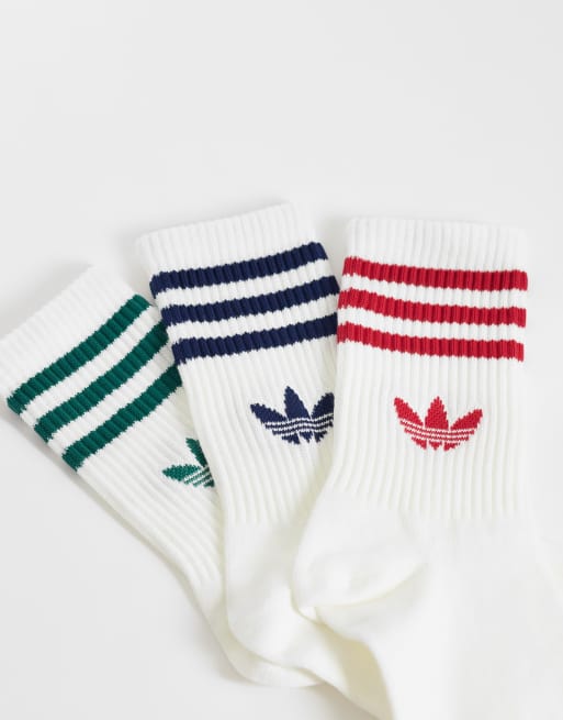 adidas Originals 3er-Pack Crew-Socken mit drei Streifen in Weiß und Rot/Marineblau/Grün, 2 von 3