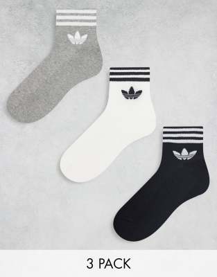 adidas Originals - 3er-Pack knöchelhohe Socken in Weiß, Grau und Schwarz-Bunt