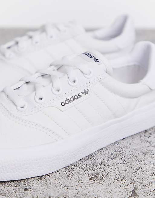 الفديو adidas Originals - 3MC - Baskets - Triple blanc الفديو الفديو adidas Originals - 3MC - Baskets - Triple blanc الفديو