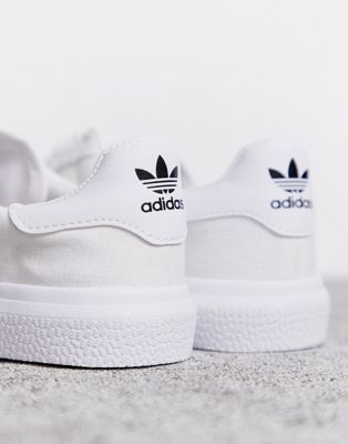 adidas originals 3mc in triple white