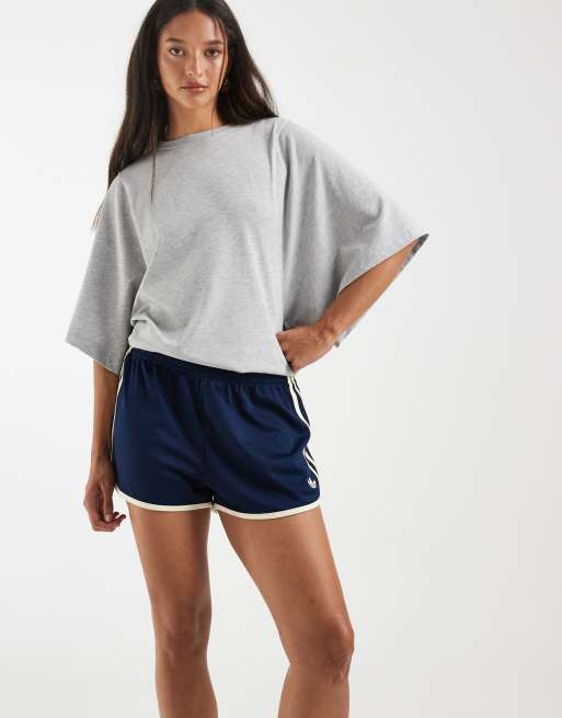 adidas Originals 3s Mesh-Sprinter-Shorts in Marineblau und Cremeweiß, 5 von 5
