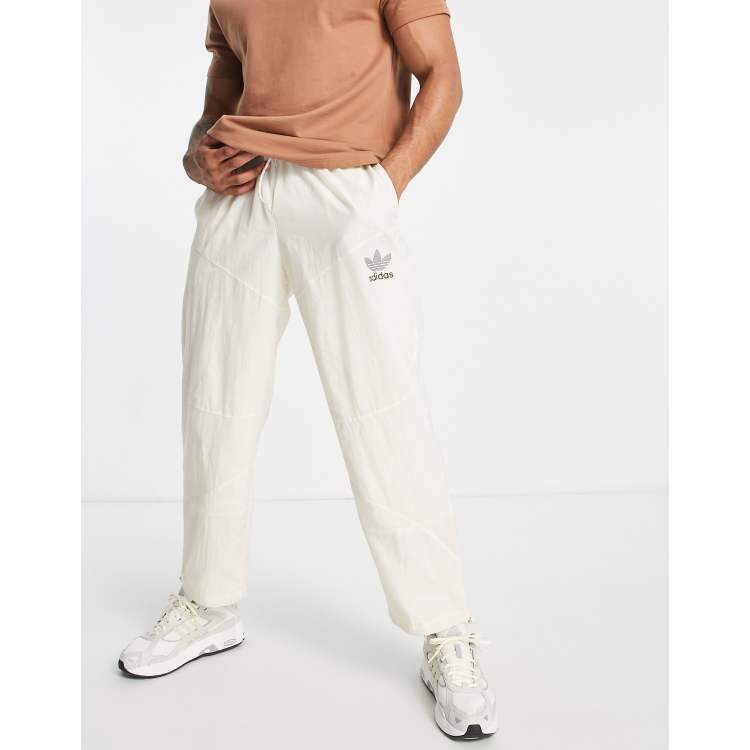 adidas Originals 4D cushion sweatpants in white | ASOS