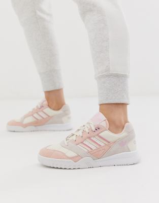 adidas la trainer rose