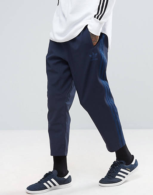 eten Embryo tapijt adidas Originals AC 7/8 Sweatpants In Blue BK0018 | ASOS