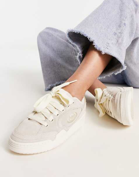 Page 23 - Women's Trainers, White, Chunky & Leather Sneakers