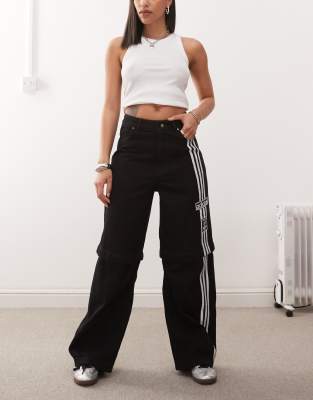 adidas Originals - Adibreak - Jeans in Schwarz