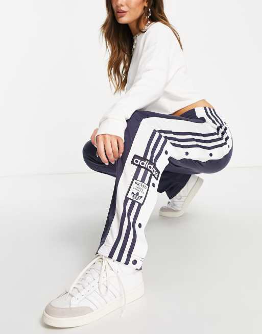 adidas Originals – adibreak – Marinblå träningsbyxor med tryckknappar i sidan