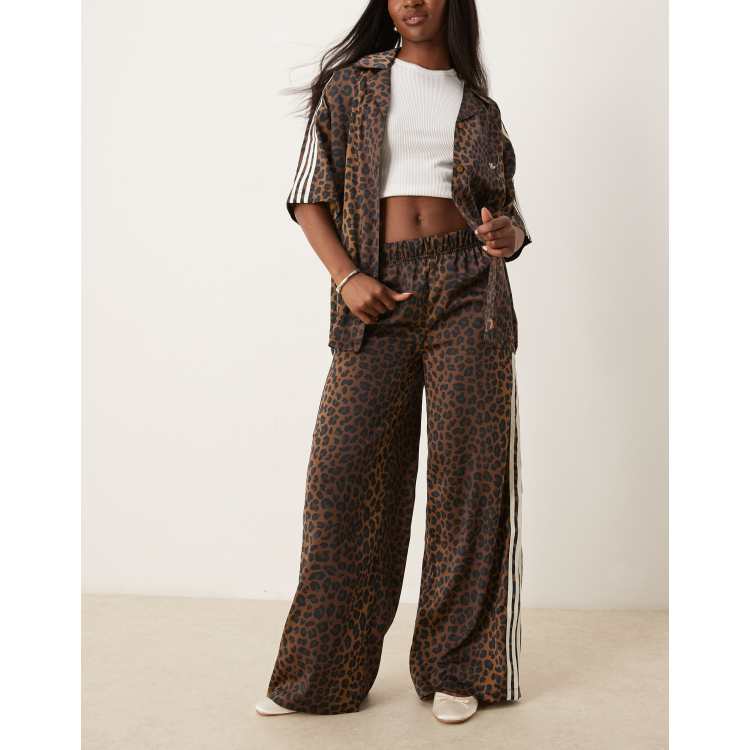 adidas Originals Adibreak track pants in leopard print | ASOS