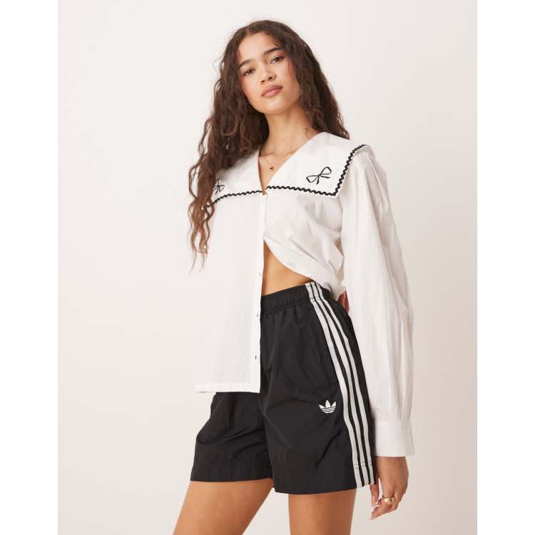 ★adidas originals★W ADICOLOR 3S WOVEN SHORTS★追跡可 adidas Originals Adicolor 3 stripe woven shorts in black | ASOS