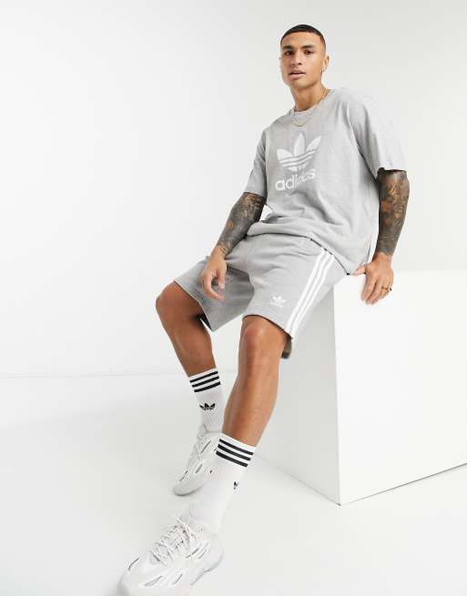 adidas Originals - adicolor - 3-Stripes short in grijs