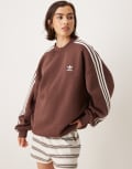 [adidas Originals] adidas Originals Adicolor 3-Stripes sweatshirt in brown L auburn/off white