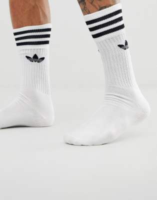 adidas Originals adicolor 3er Pack Crew Socken in WeiB mit Dreiblattlogo ASOS