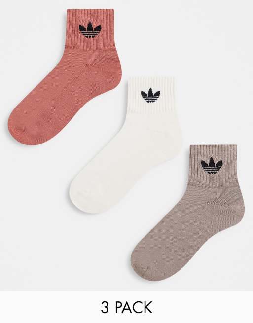 adidas Originals – adicolor – 3er-Pack Knöchelsocken in Erdfarben