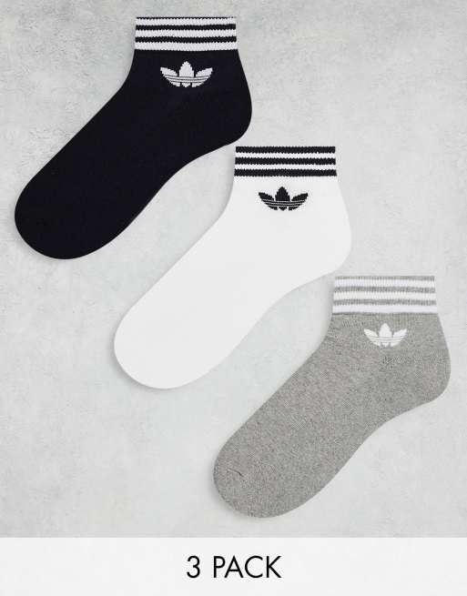 adidas Originals – adicolor – 3er-Pack Knöchelsocken in verschiedenen Farben