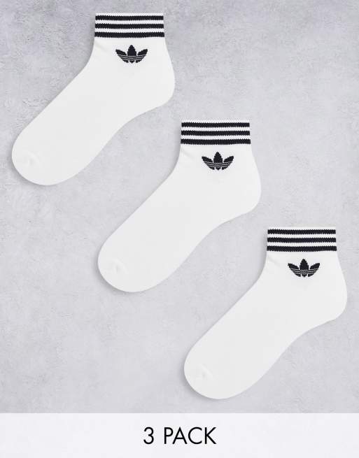 adidas Originals – adicolor – 3er-Pack Knöchelsocken in Weiß mit Dreiblattlogo