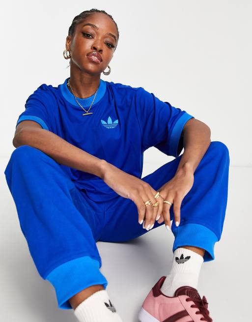 adidas Originals Adicolor 70s cropped Trefoil t shirt in blue ASOS