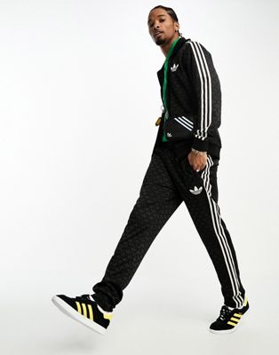 adidas Originals Adicolor 70s joggers in black  - ASOS Price Checker