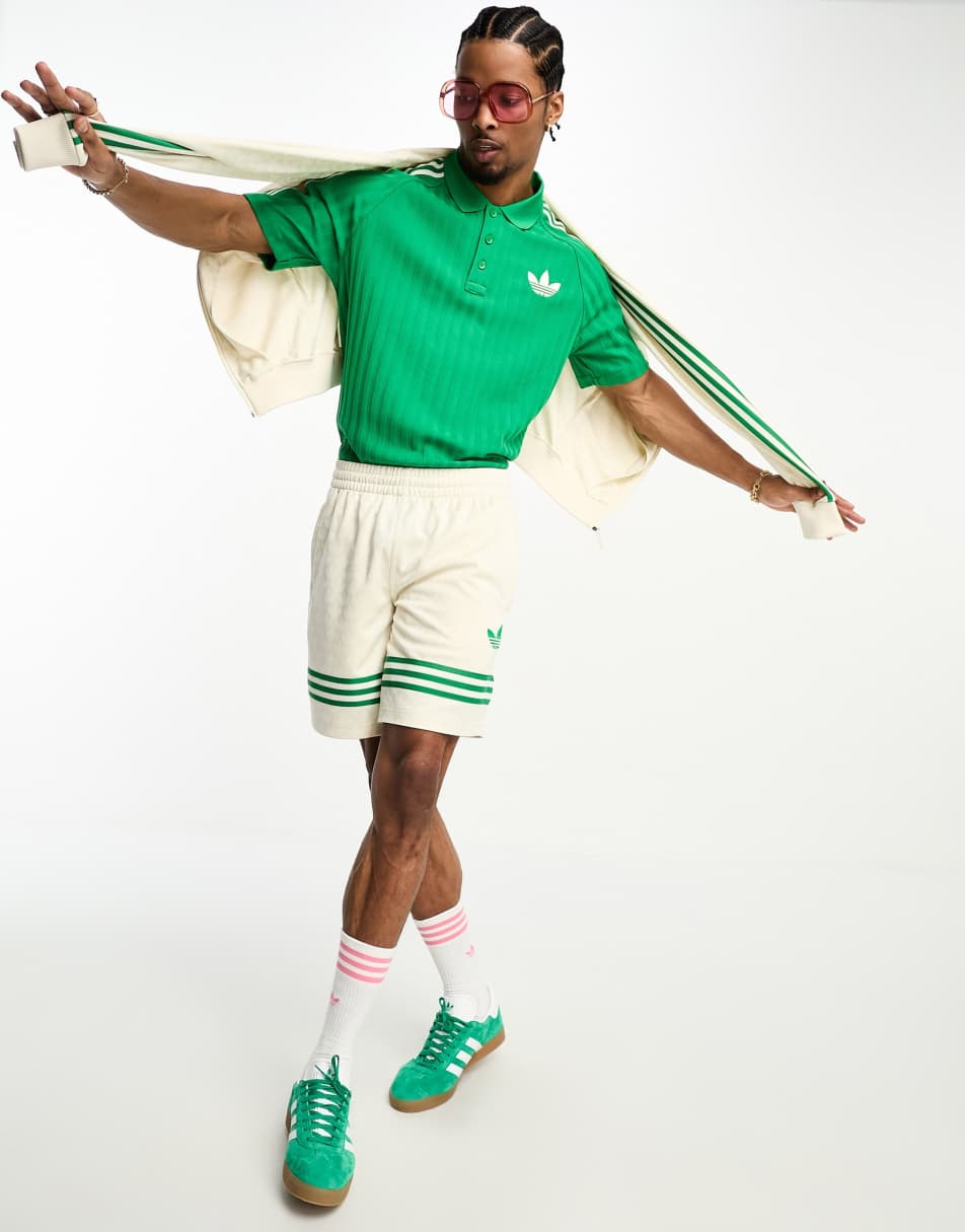adidas Originals Adicolor 70s shorts in white