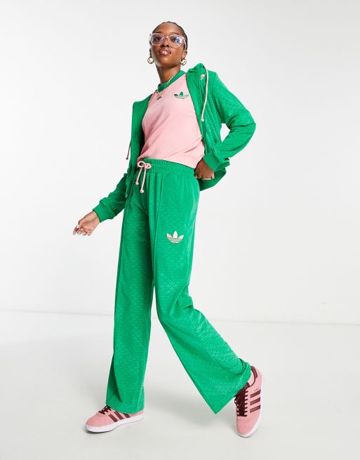 adidas Originals - 'adicolor 70s' - Trainingsbroek van velours groen | ASOS