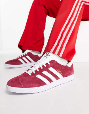 adidas Originals Gazelle trainers in collegiate burgundy