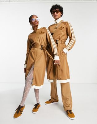 adidas Originals 'adicolor 70s' unisex long coat in brown