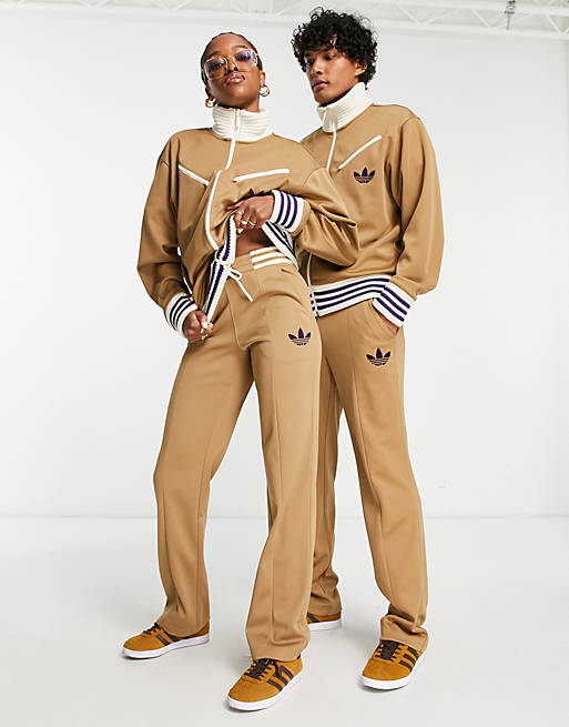 adidas Originals 'adicolor 70s' unisex wide leg track bottoms in brown |  ASOS