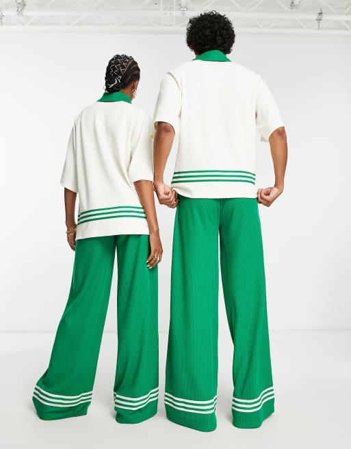 adidas Originals 'adicolor 70s' unisex wide leg trouser in green | ASOS