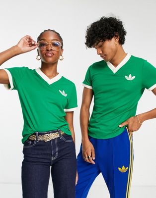 adidas Originals 'adicolor 70s' v neck t-shirt in green - ASOS Price Checker