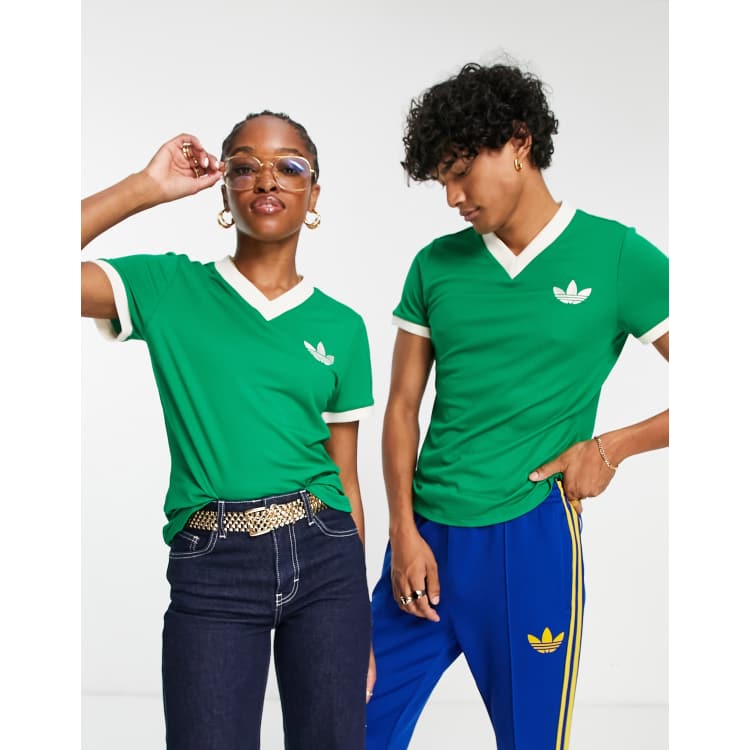 adidas Originals \'adicolor 70s\' v neck t-shirt in green | ASOS