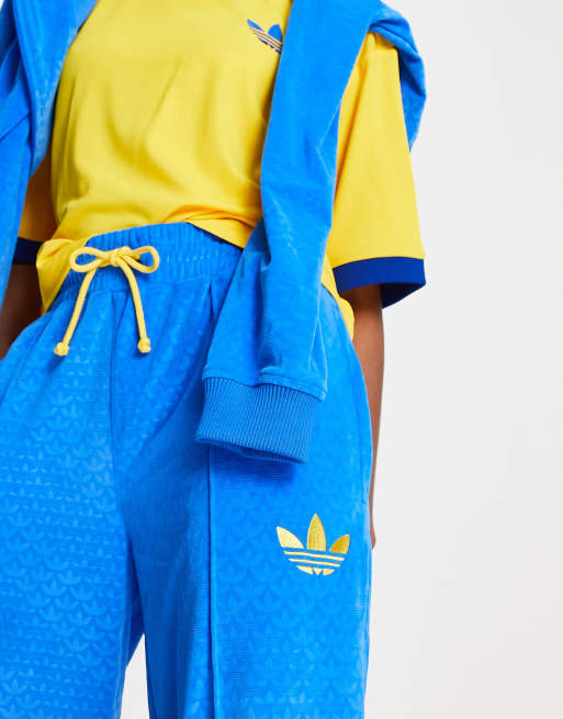 adidas Originals 'adicolor 70s' velour track pant in blue | ASOS