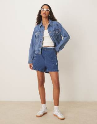 ADIDAS ORIGINALS ADICOLOR 90'S DENIM SHORTS