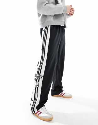 adidas Originals adicolor Adibreak track pants in black - view 1