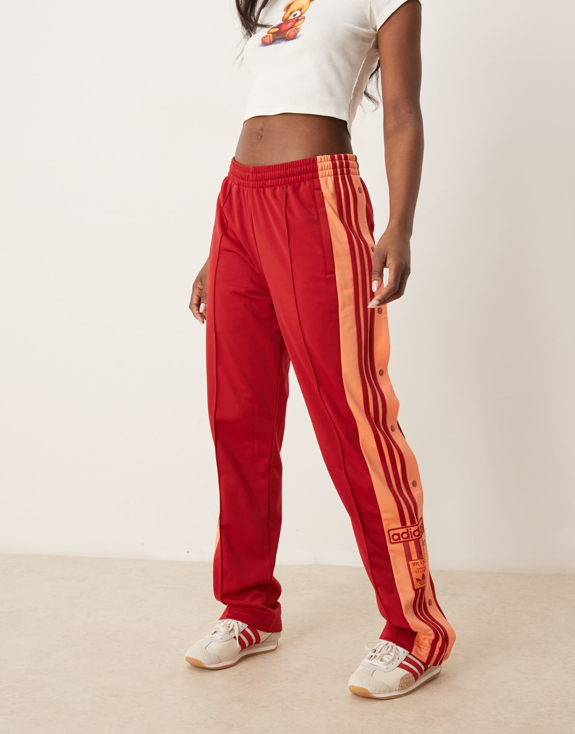 adidas originals adicolor adibreak track pants in burgundy