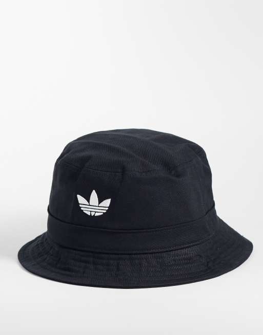 adidas Originals – adicolor – Anglerhut in Schwarz mit Dreiblatt-Logo, 1 von 3