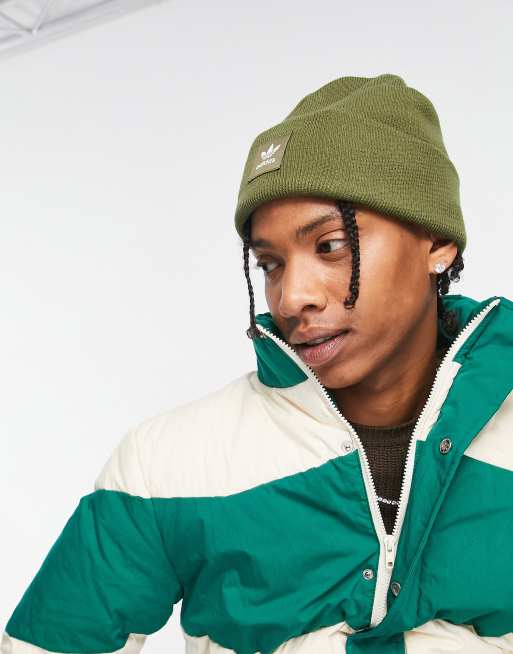adidas Originals Adicolor Beanie in Olivegrun mit Umschlag und Logo ASOS