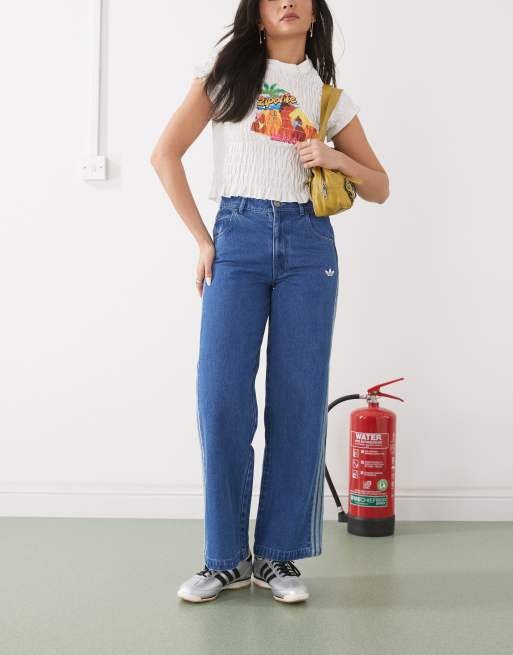 adidas Originals – Adicolor – Blå jeans i 90-talsstil