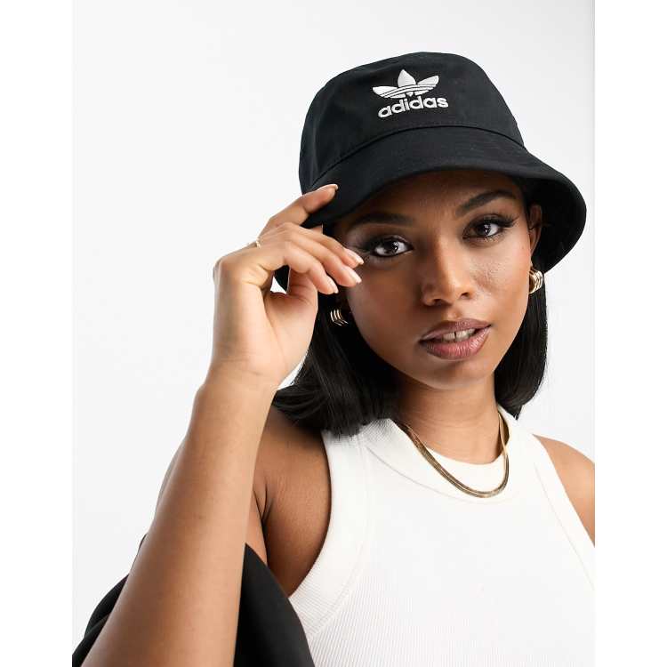 Adidas originals discount trefoil bucket hat