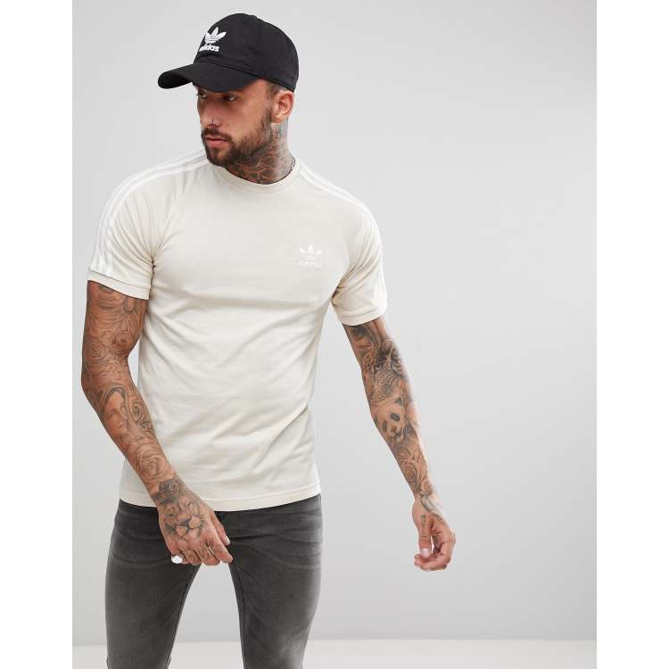 Adidas shop shirt beige