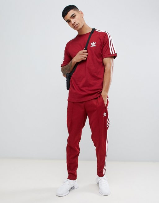 adidas Originals adicolor California T Shirt In Burgundy CZ4544