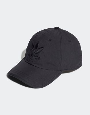 adidas Originals adicolor cap with Trefoil logo in black
