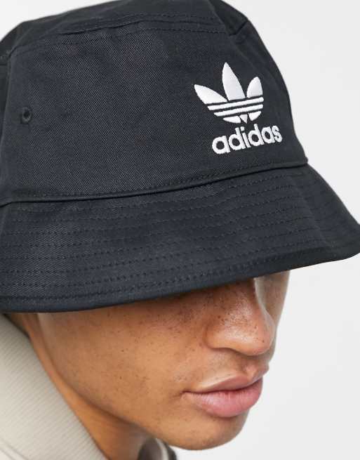 adidas Originals - adicolor - Cappello da pescatore nero con logo del  trifoglio